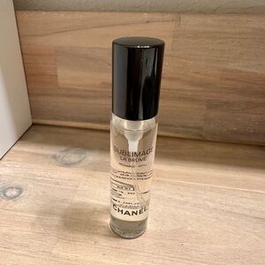 CHANEL Sublimage La Brume - Black Cap